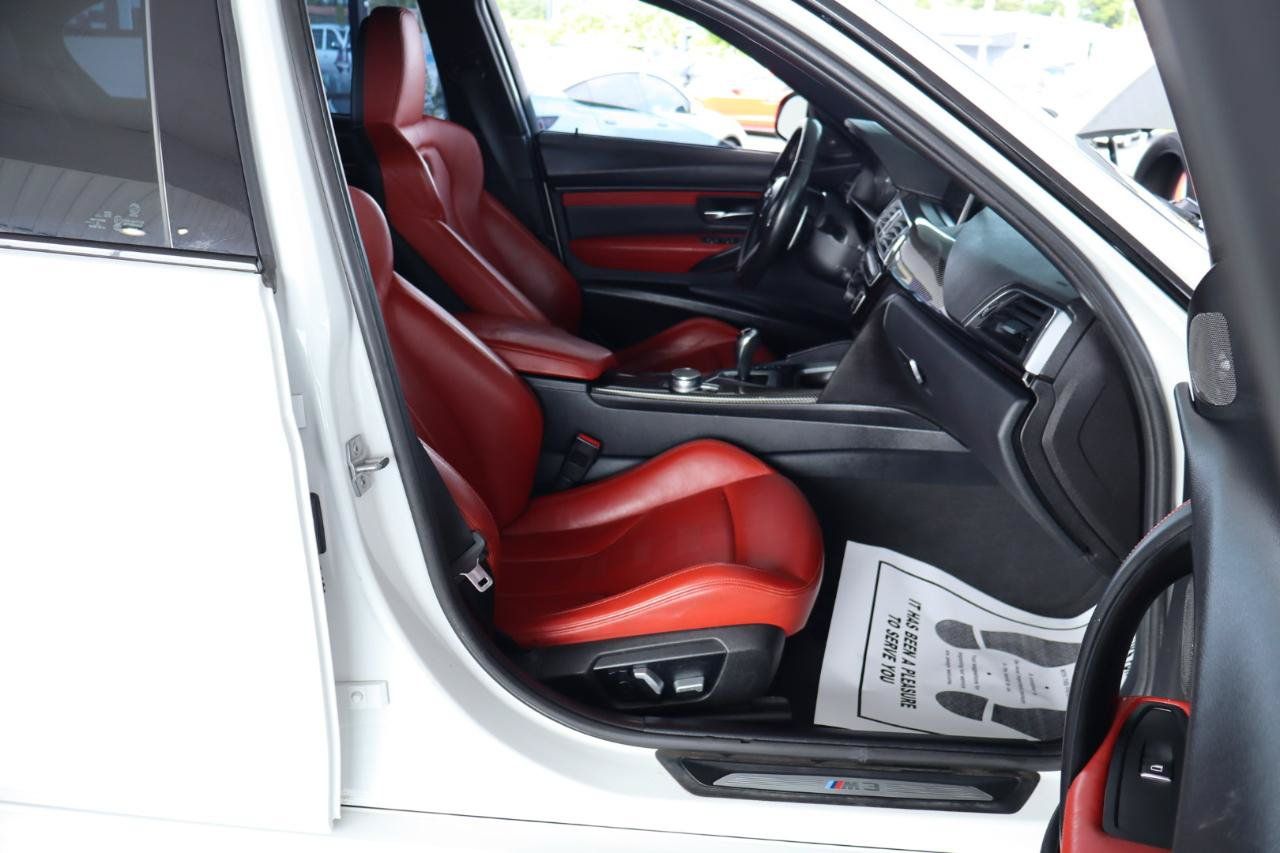 Used 2018 BMW M3 RWD image 36