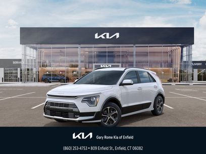 New 2025 Kia Niro SX