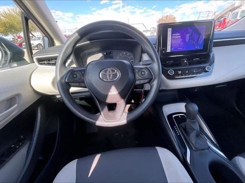 Used 2024 Toyota Corolla LE image 5