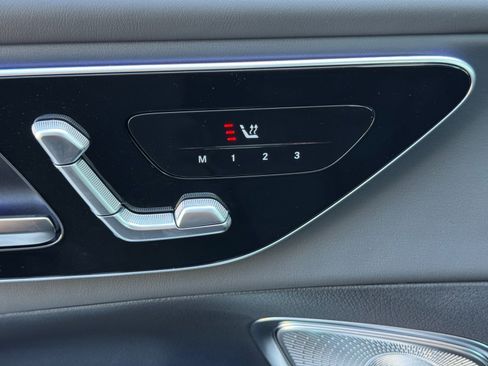 Used 2025 Mercedes-Benz GLC 63 AMG S w/ Driver Assistance Package image 19