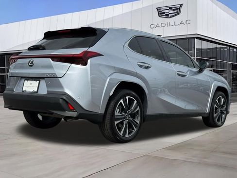 Used 2023 Lexus UX 250h FWD w/ Premium Package image 6