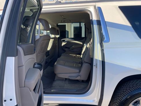 Used 2015 GMC Yukon XL SLT image 14