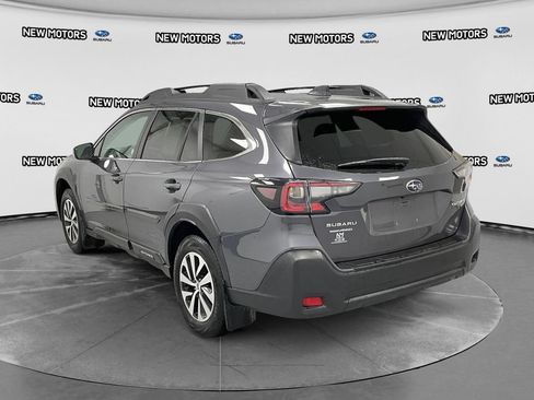 Certified 2025 Subaru Outback Premium AWD/4WD image 2