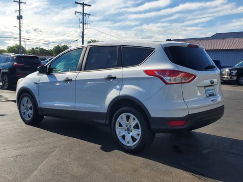 Used 2016 Ford Escape S FWD image 3