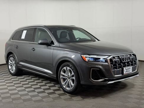 Used 2026 Audi Q7 3.0T Premium Plus w/ Premium Plus Package AWD/4WD image 7