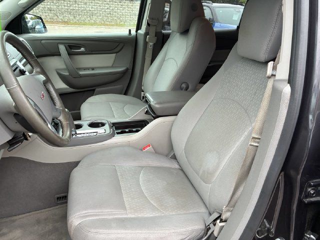 Used 2016 GMC Acadia SLE FWD image 16
