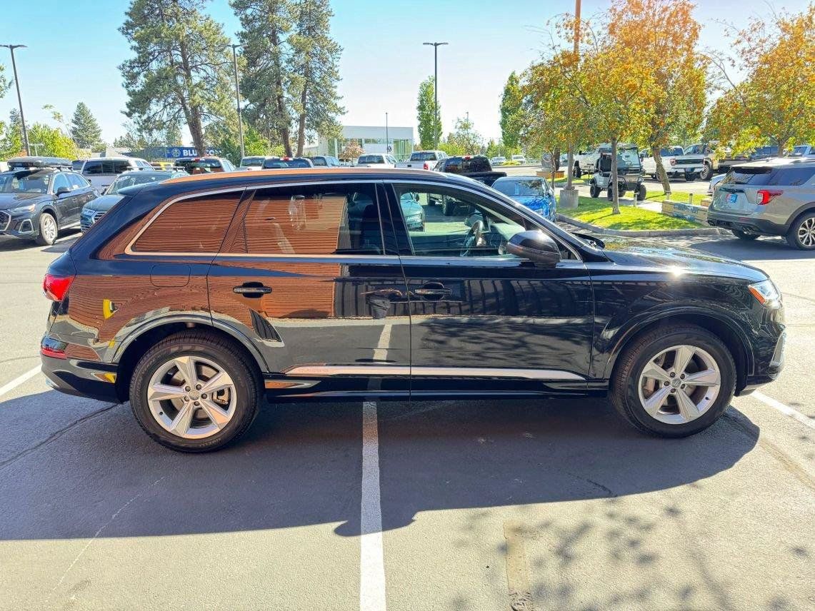 Used 2020 Audi Q7 3.0T Premium w/ Convenience Package AWD/4WD image 6