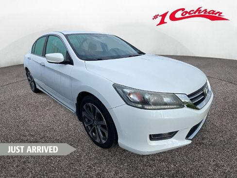 Used 2015 Honda Accord Sport image 1