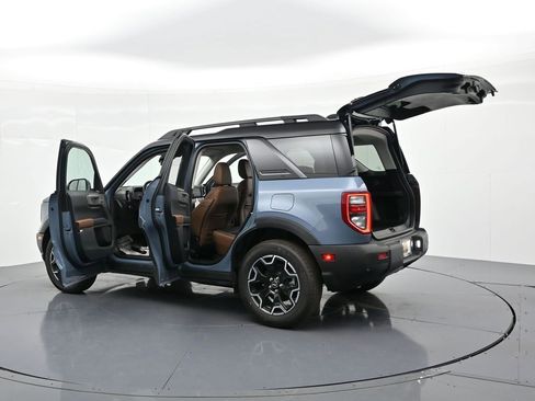 New 2026 Ford Bronco Sport Outer Banks w/ Outer Banks Tech Package+ AWD/4WD image 35