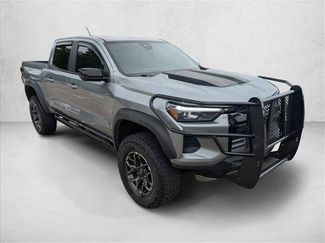 Used 2023 Chevrolet Colorado ZR2 w/ ZR2 Convenience Package III AWD/4WD video 3