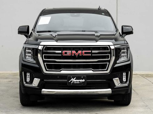 Used 2024 GMC Yukon XL SLT w/ SLT Luxury Package AWD/4WD image 6