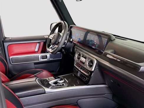 Used 2021 Mercedes-Benz G 63 AMG AMG G 63 * Carbon Interior * O image 31