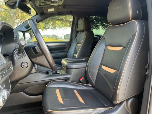 Used 2023 GMC Yukon AT4 AWD/4WD image 16