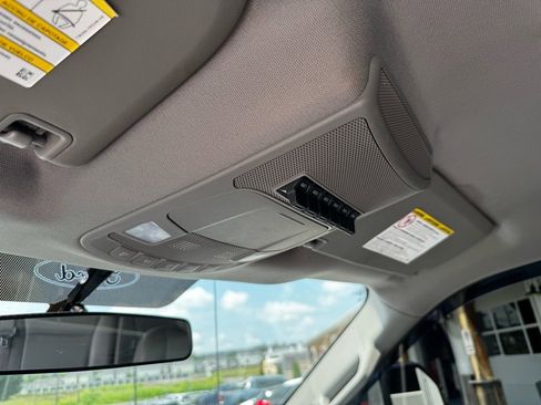 Used 2017 Ford F250 XL w/ Power Equipment Group image 27