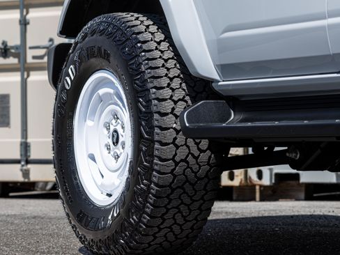New 2026 Ford Bronco Outer Banks AWD/4WD image 35