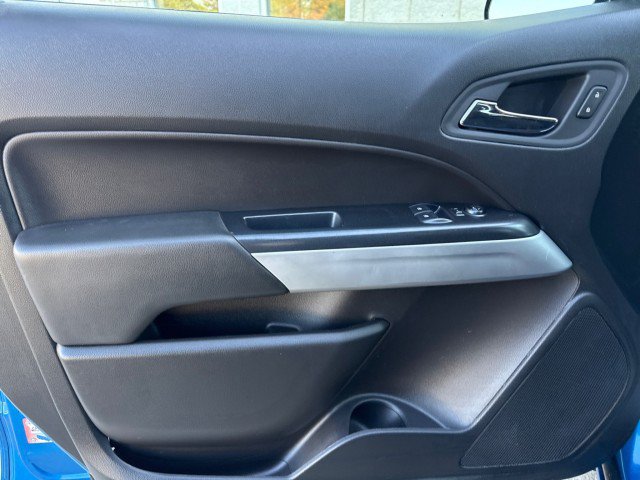 Used 2021 Chevrolet Colorado LT AWD/4WD image 16