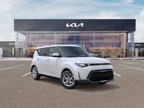 New 2025 Kia Soul LX w/ LX Technology Package image 8