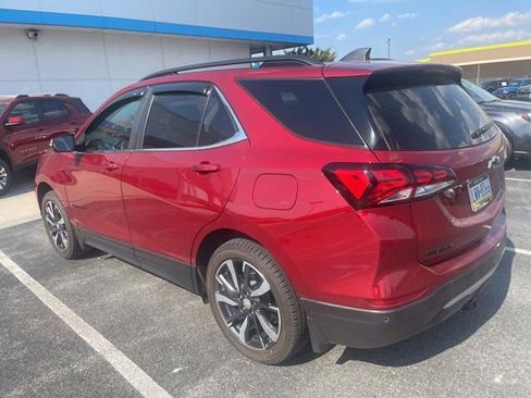 Certified 2022 Chevrolet Equinox LT AWD/4WD image 10