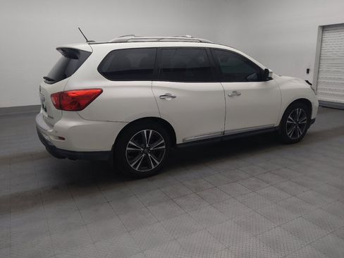Used 2017 Nissan Pathfinder Platinum FWD image 10