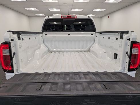 Used 2023 GMC Canyon Elevation w/ Convenience Package image 25