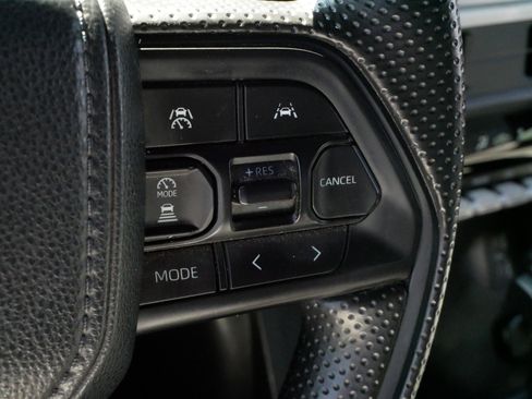 Used 2024 Toyota Tacoma SR5 AWD/4WD image 26