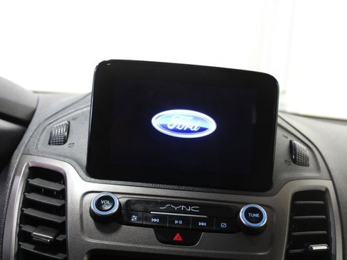 Used 2022 Ford Transit Connect XL image 12