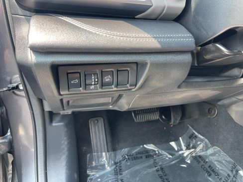 Used 2023 Subaru Outback Limited XT AWD/4WD image 24