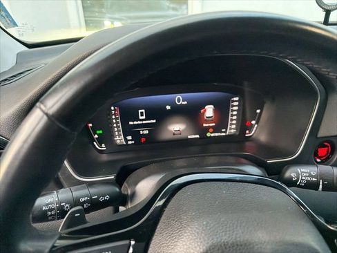 Used 2023 Honda Pilot Elite image 16