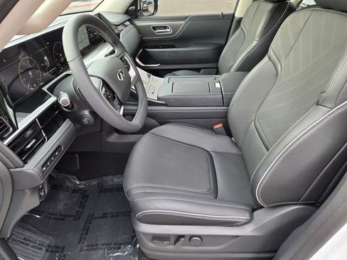 New 2026 INFINITI QX80 Luxe AWD/4WD image 10