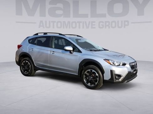 Used 2023 Subaru Crosstrek 2.0i Premium image 7