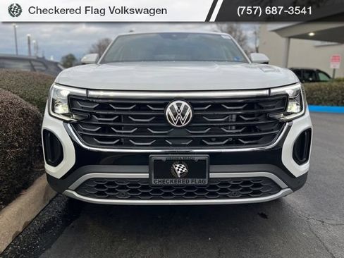 New 2026 Volkswagen Atlas Cross Sport SE AWD/4WD image 13