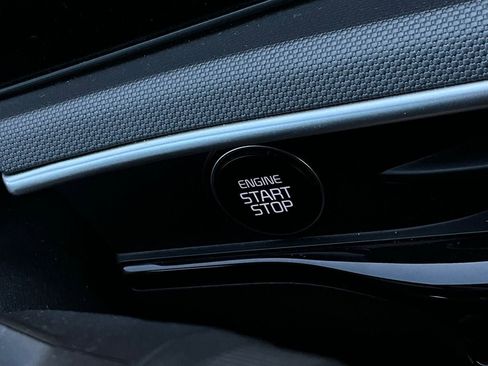 Used 2025 Kia K5 LXS image 29