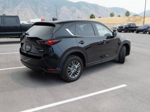 Used 2017 MAZDA CX-5 Touring w/ Preferred Equipment Package AWD/4WD image 9
