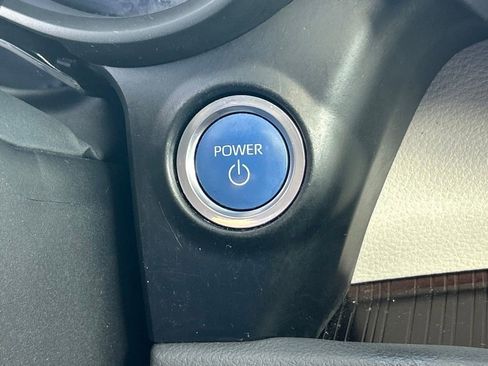 Used 2021 Toyota Sienna XLE image 42