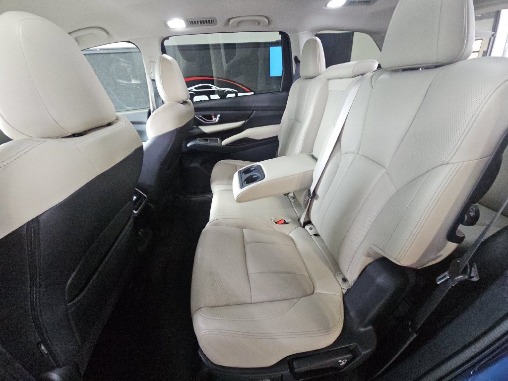 Used 2019 Subaru Ascent Limited AWD/4WD image 13