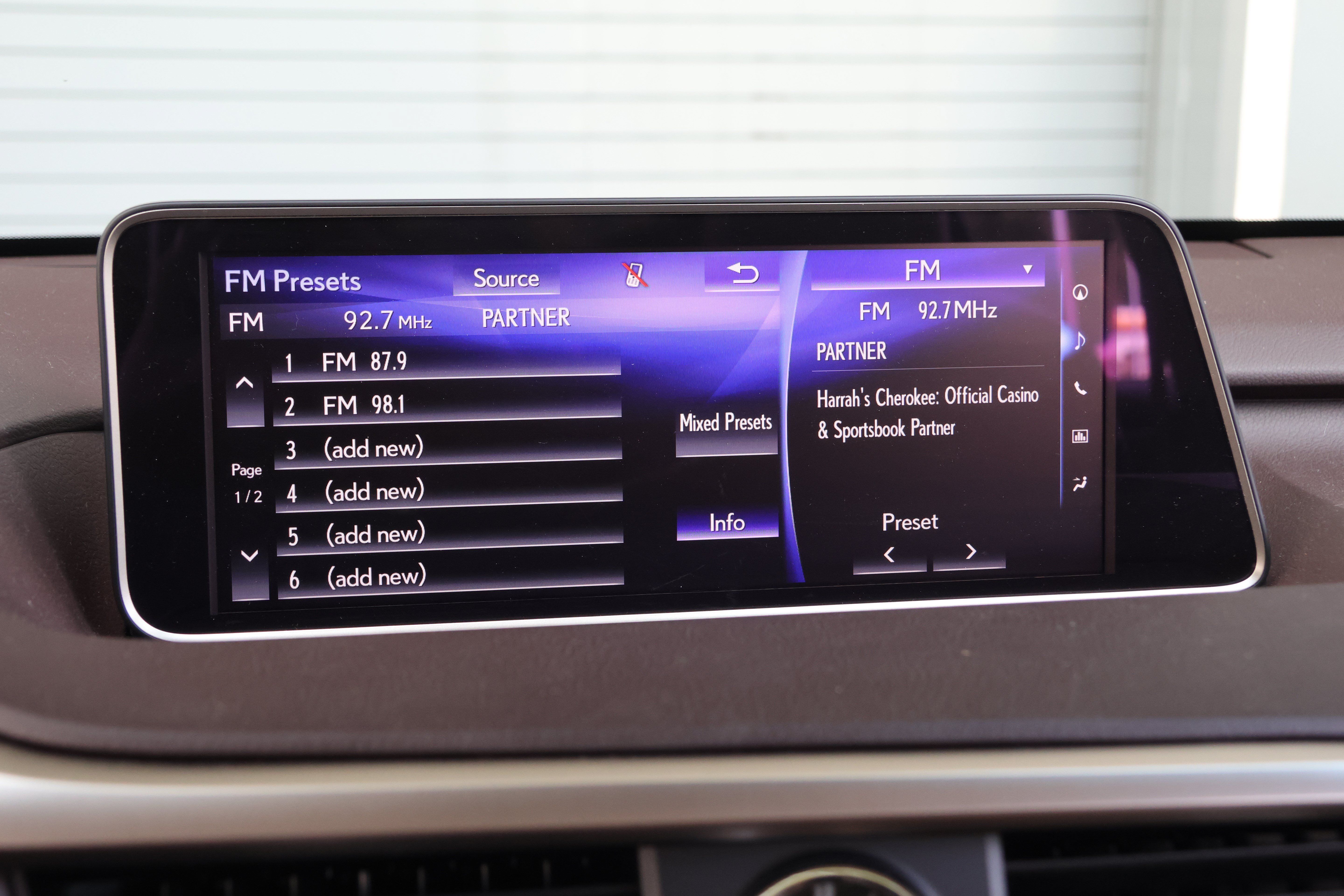 Used 2017 Lexus RX 350 FWD w/ Premium Package image 22