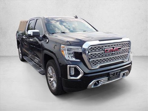 Used 2019 GMC Sierra 1500 Denali w/ Technology Package AWD/4WD image 9