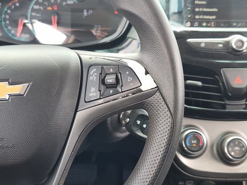 Used 2019 Chevrolet Spark LT FWD image 28