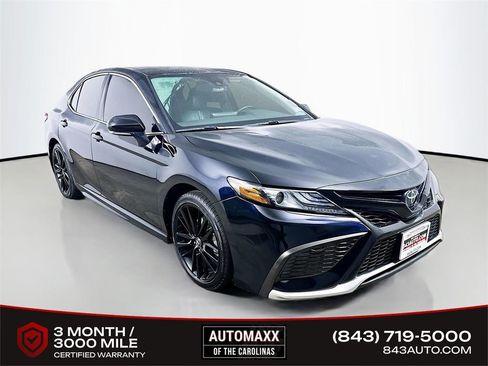 Used 2023 Toyota Camry XSE FWD image 1
