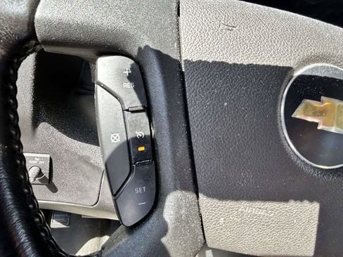 Used 2023 Chevrolet Express 2500 Extended w/ Driver Convenience Package RWD image 22