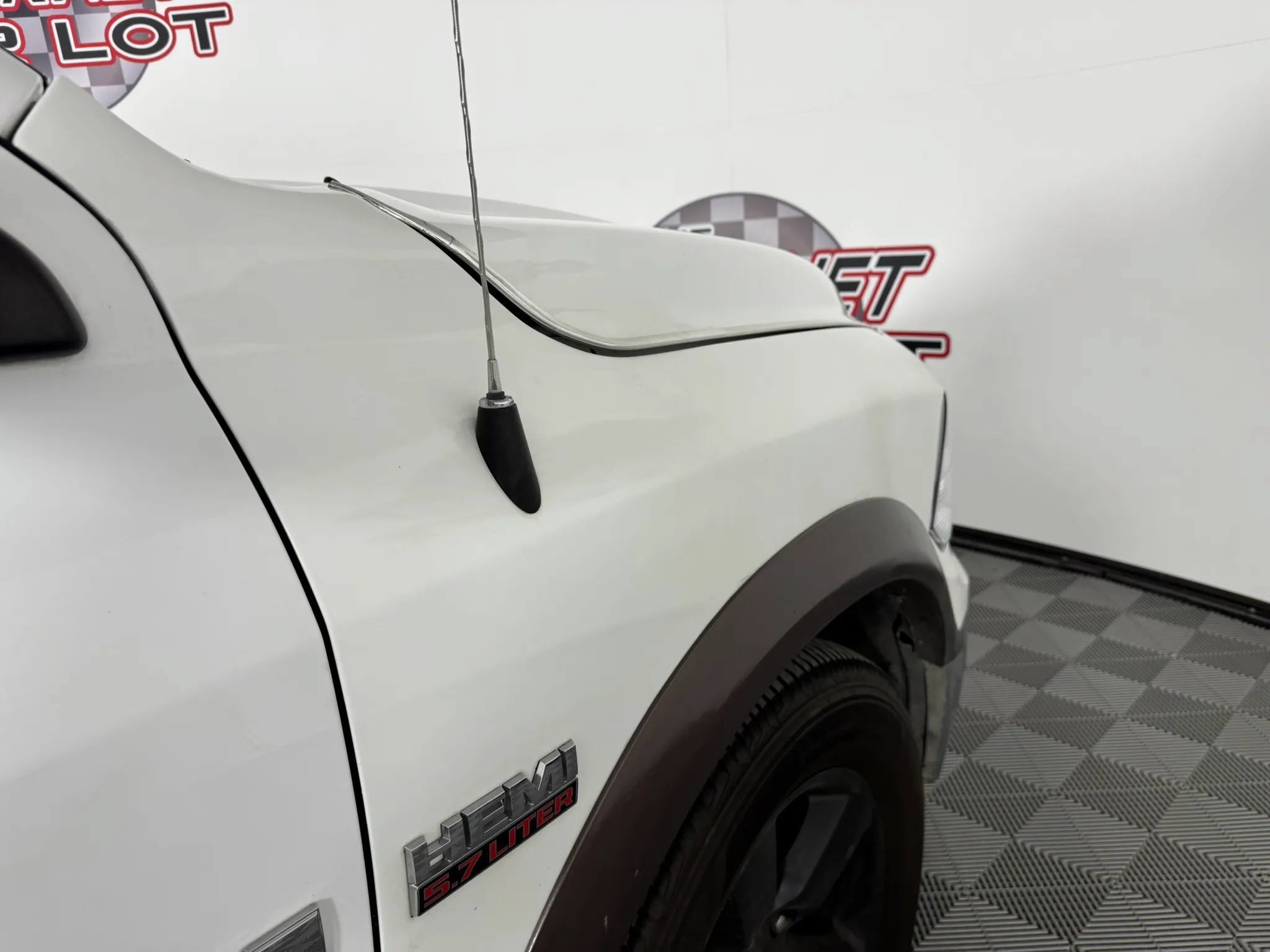 Used 2018 RAM 1500 Big Horn AWD/4WD image 28