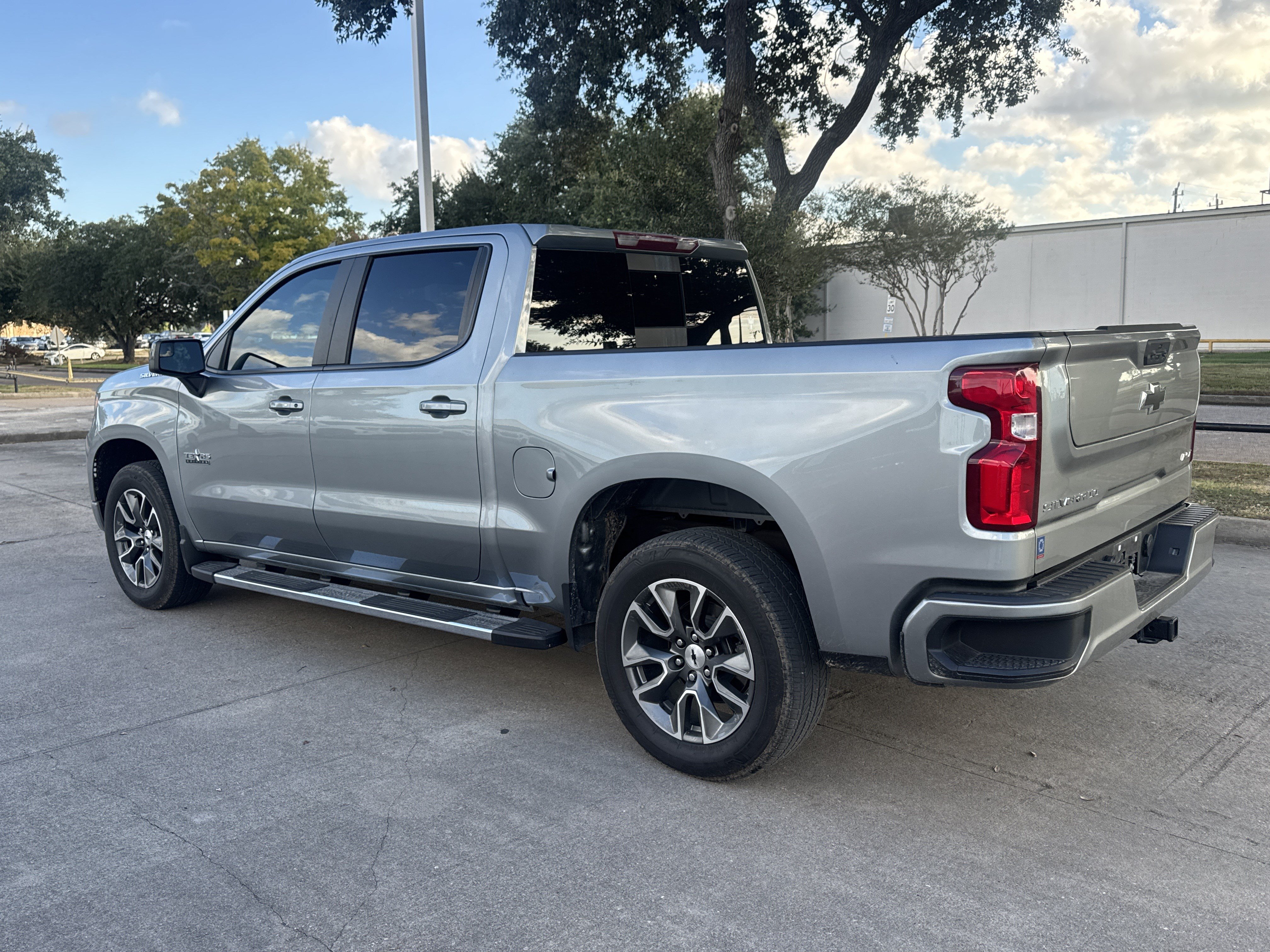 Used 2025 Chevrolet Silverado 1500 RST w/ Texas Edition Plus RWD image 10