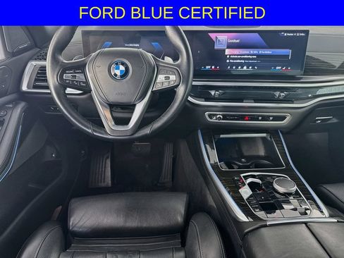 Used 2025 BMW X5 xDrive50e AWD/4WD image 27