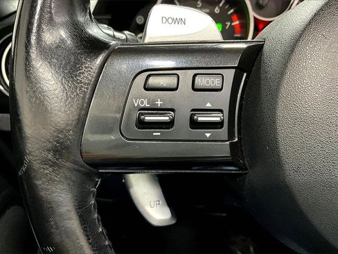 Used 2013 MAZDA MX-5 Miata Sport image 10