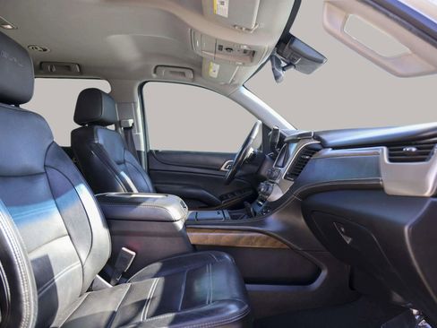Used 2020 GMC Yukon XL Denali image 39