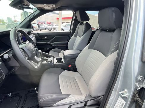 Used 2025 Toyota Tacoma TRD Off-Road image 25