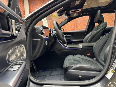 Used 2024 Mercedes-Benz C 43 AMG 4MATIC Sedan image 22