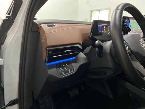 Used 2022 Volkswagen ID.4 Pro S RWD image 36