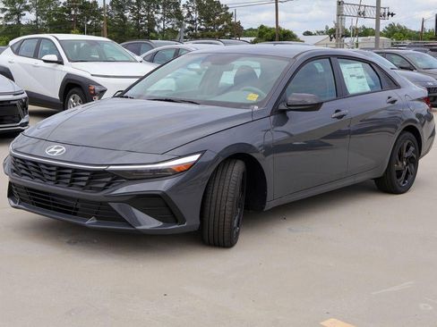New 2026 Hyundai Elantra Sport FWD image 26