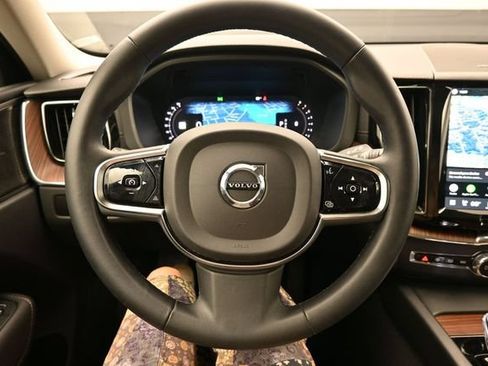 Used 2024 Volvo XC60 B5 Ultimate w/ Climate Package AWD/4WD image 25